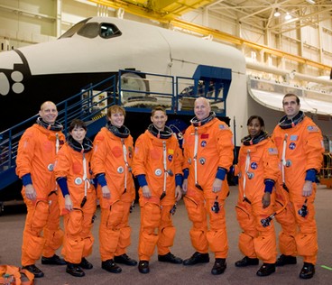 http://astro-notes.org/memo/STS-131-crew-icon.jpg