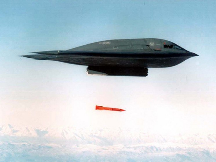 http://astro-notes.org/memo/b2 largage bombe nucleaire.jpg