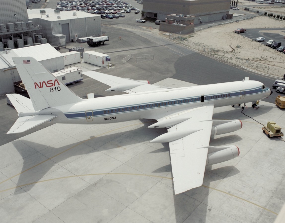 http://astro-notes.org/memo/convair-990.jpg