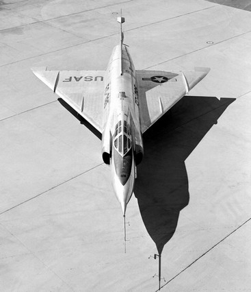 http://astro-notes.org/memo/convair-f-102.jpg