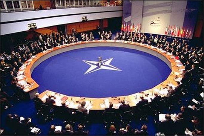 http://astro-notes.org/memo/sommet otan 2002.jpg